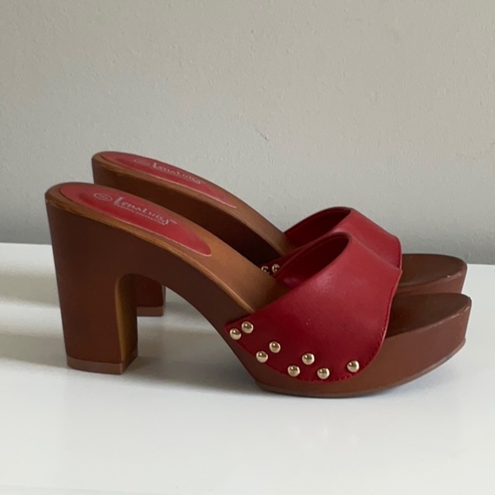 London Fog Red and Brown Mules with Gold Studs